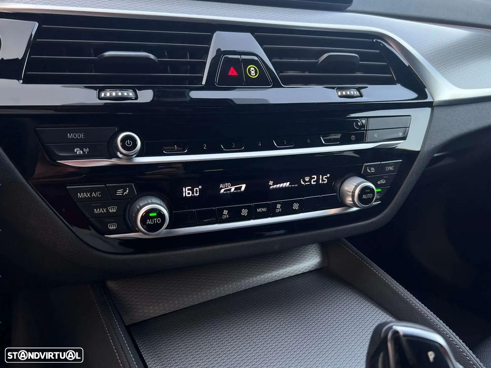 BMW 520 d Pack M Auto - 14