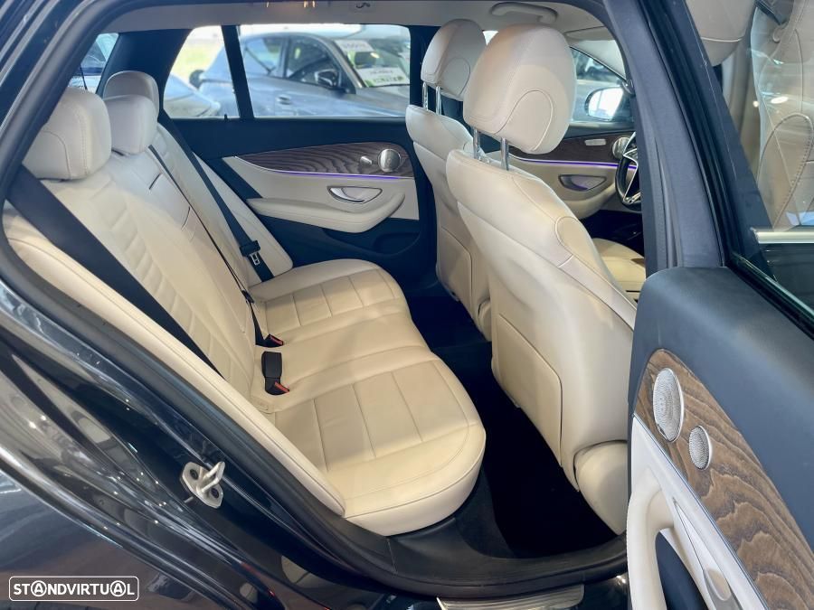 Mercedes-Benz E 300 de Exclusive Line - 36