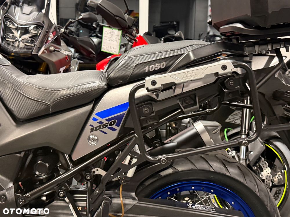 Suzuki V-STROM - 34