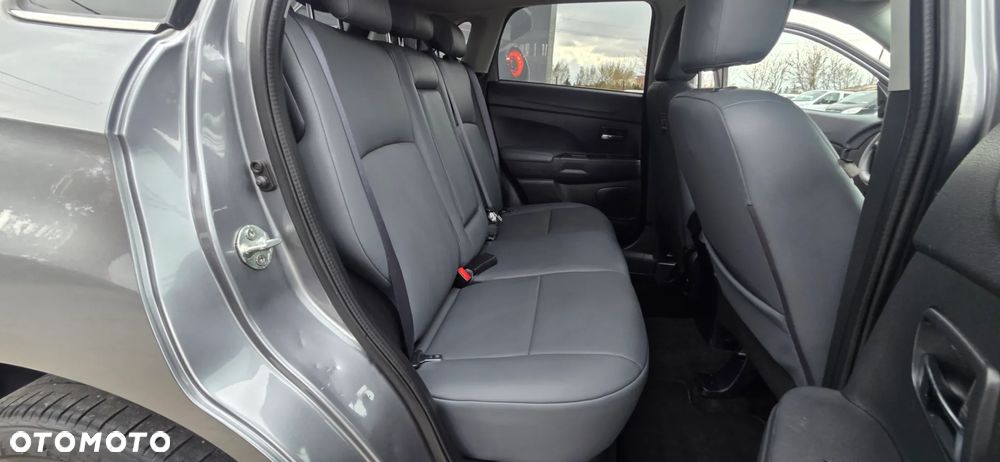 Mitsubishi ASX 1.8 DID Invite 4WD AS&G - 34