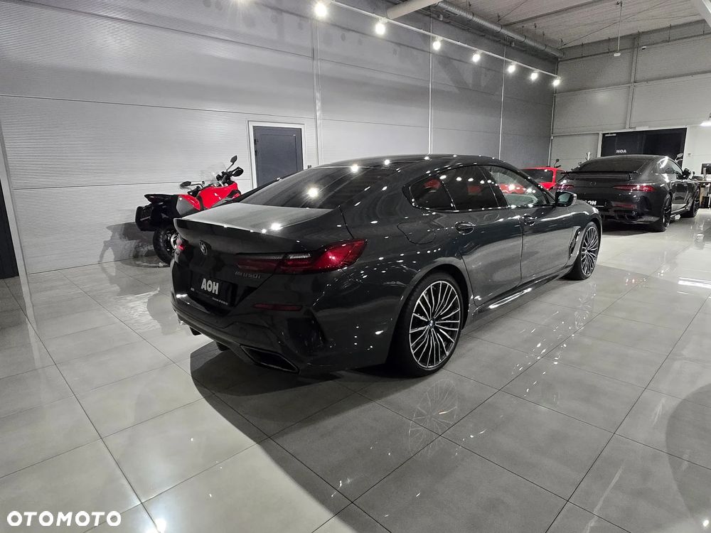 BMW Seria 8 - 5