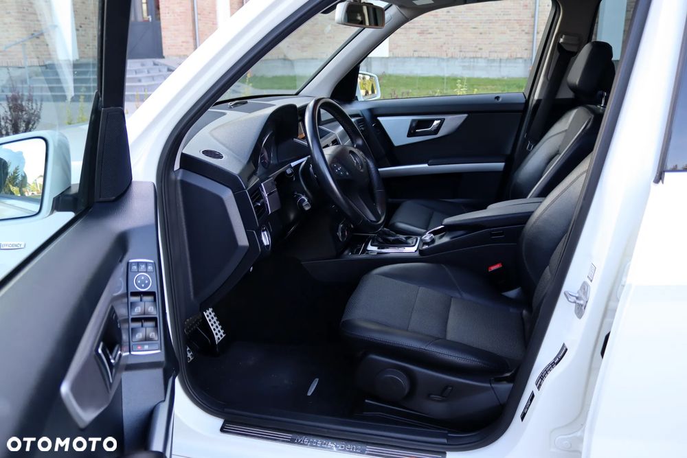 Mercedes-Benz GLK 220 CDI 4Matic (BlueEFFICIENCY) 7G-TRONIC - 19