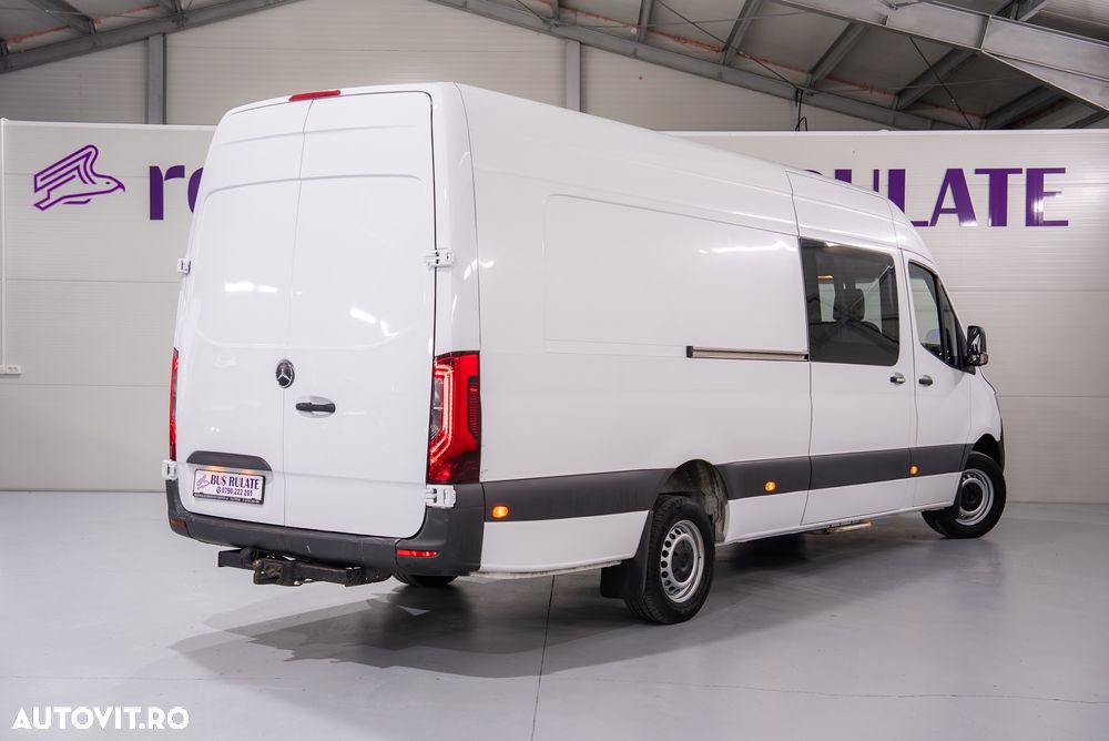 Mercedes-Benz Sprinter - 2