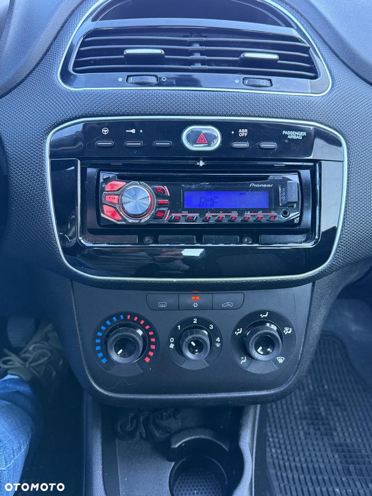 Fiat Punto 1.2 Easy Pakiet Easy Plus - 11