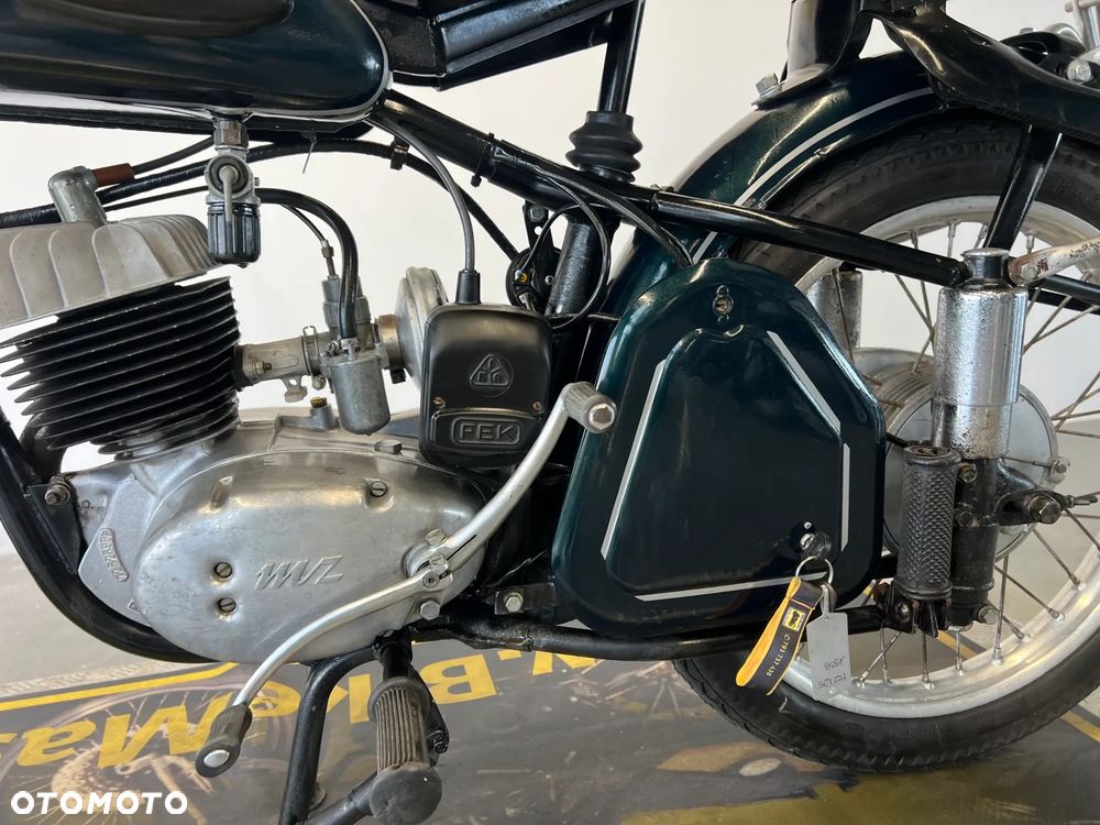 MZ RT - 12