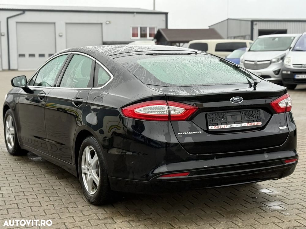 Ford Mondeo - 8