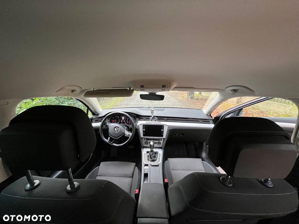 Volkswagen Passat 2.0 TDI BMT Comfortline DSG - 16
