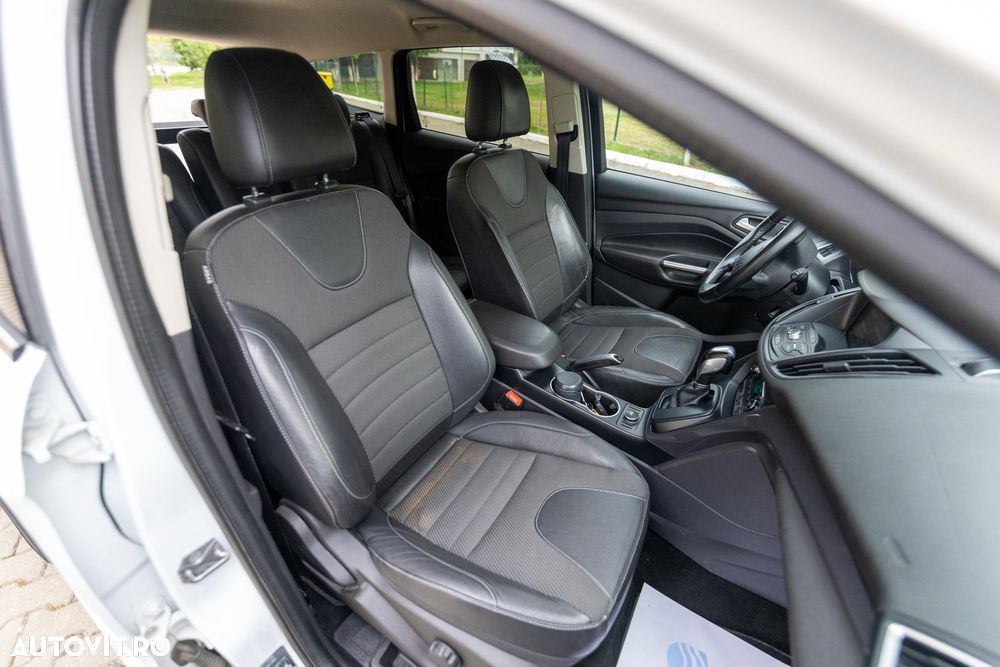 Ford Kuga 2.0 TDCi 4x4 Aut. Titanium - 15