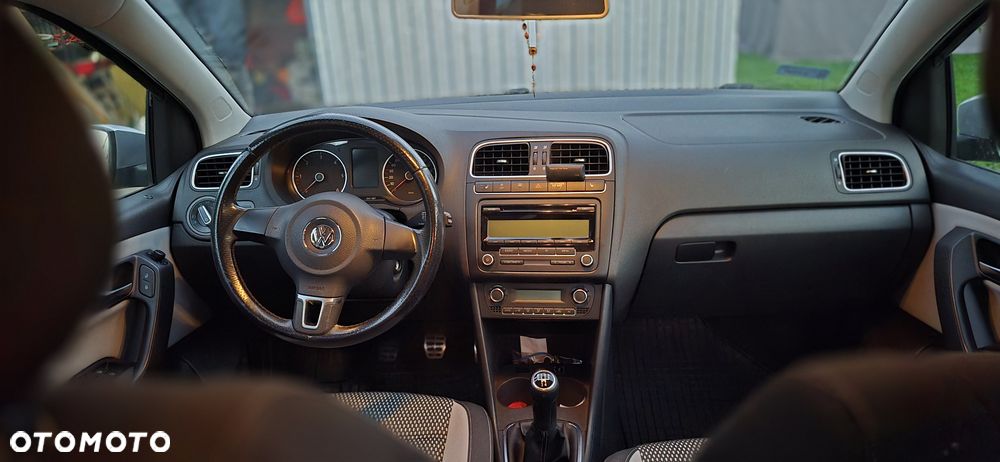 Volkswagen Polo Cross - 5