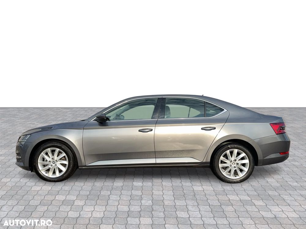 Skoda Superb 2.0 TDI DSG Ambition - 2