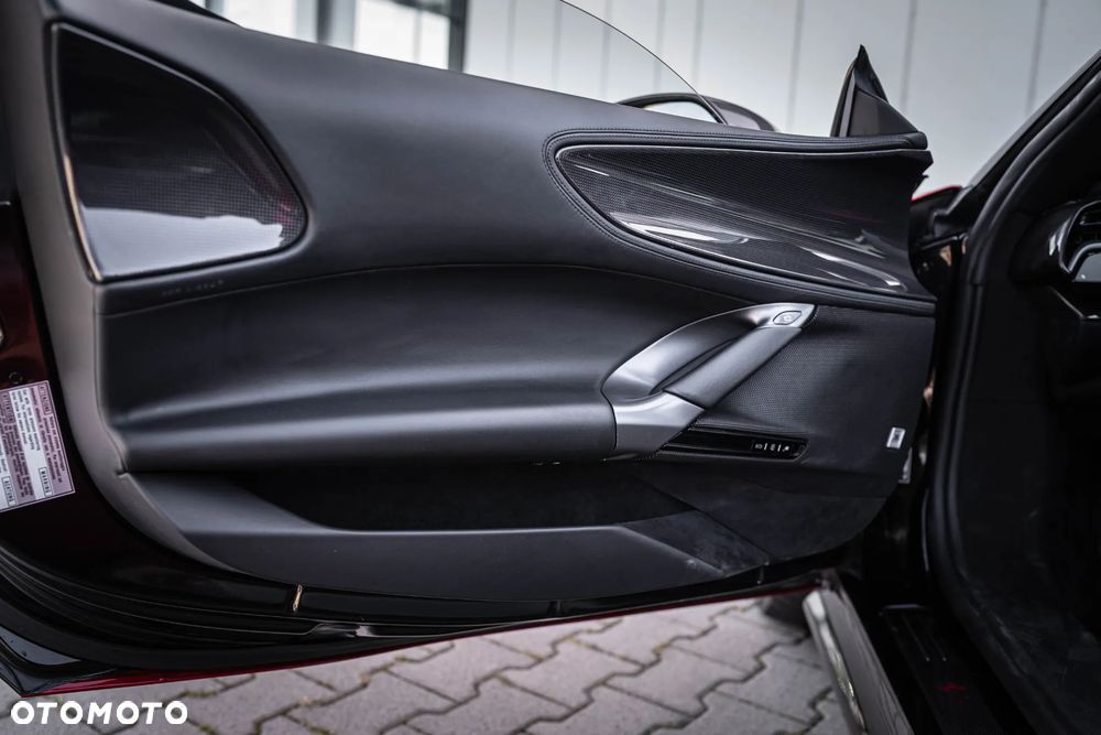 Ferrari SF90 Spider - 19