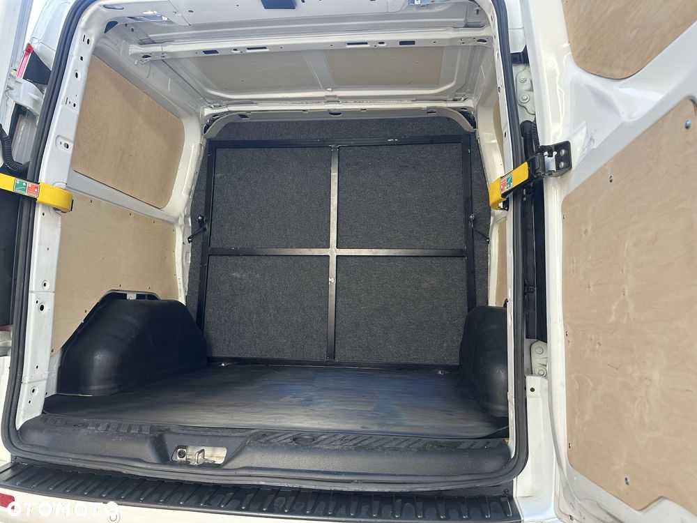 Ford Transit Custom - 8