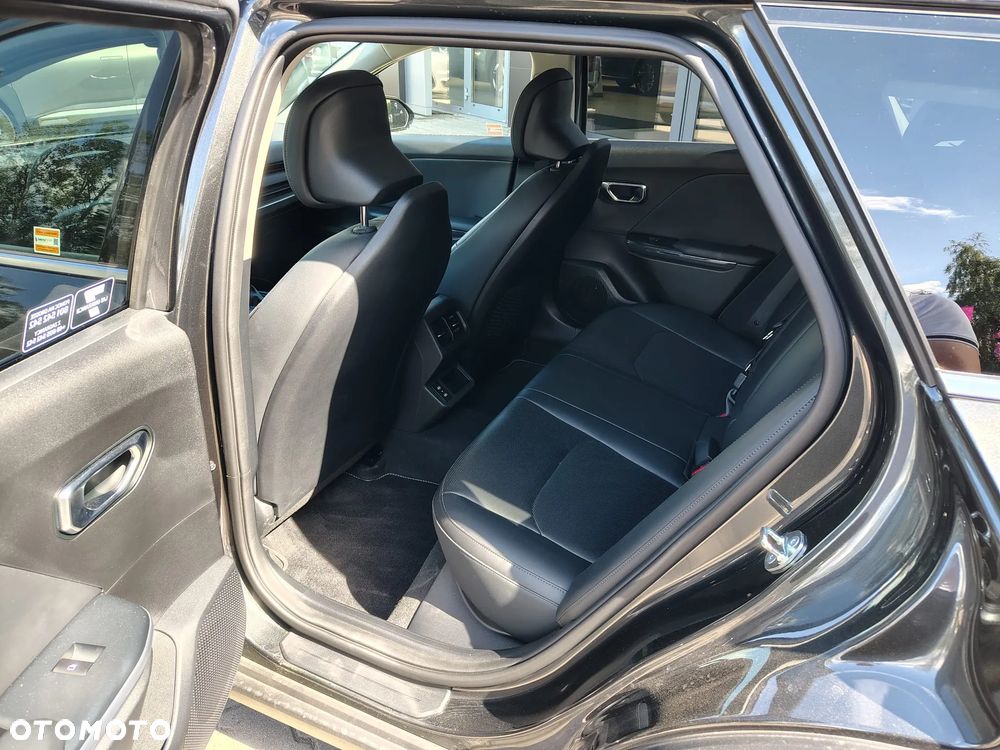 Kia K4 - 11