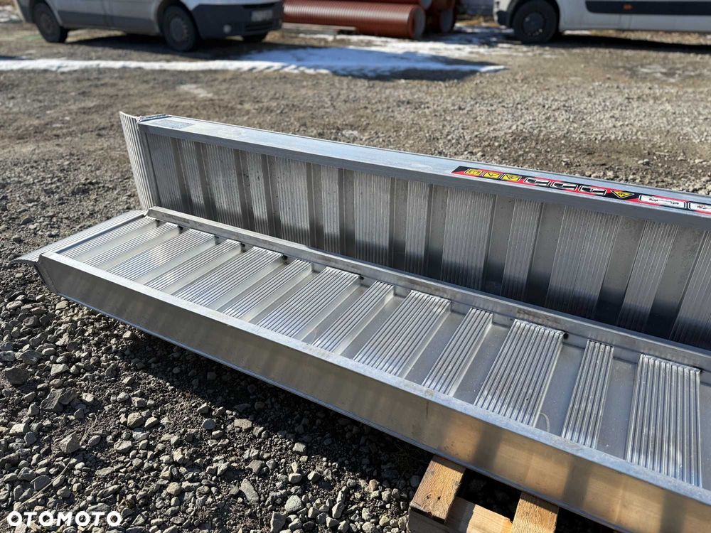 Najazdy aluminiowe, rampy do załadunku koparek 4m/5800kg - 5