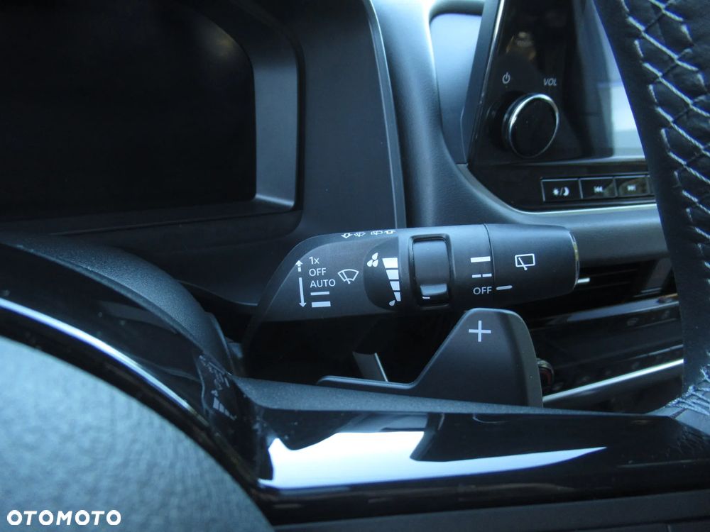 Nissan Qashqai 1.3 DIG-T N-Connecta DCT - 15