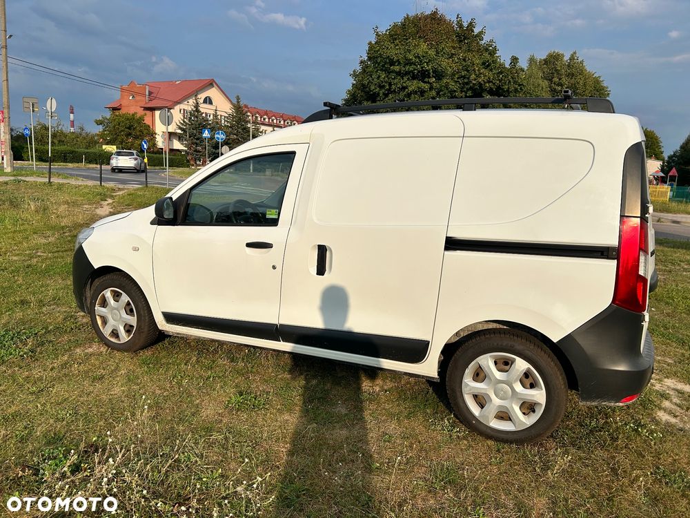 Dacia Dokker - 10