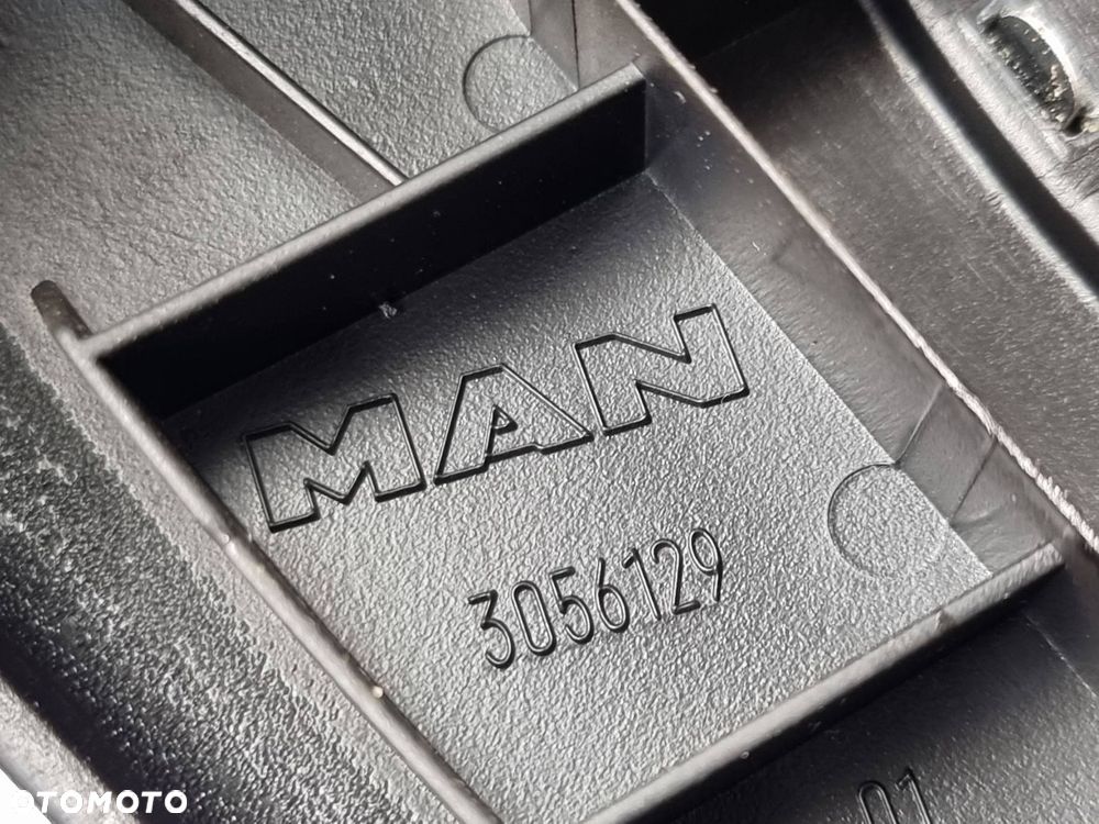 PODUSZKA AIRBAG MAN TGX 18.440 81.46432.60B - 7