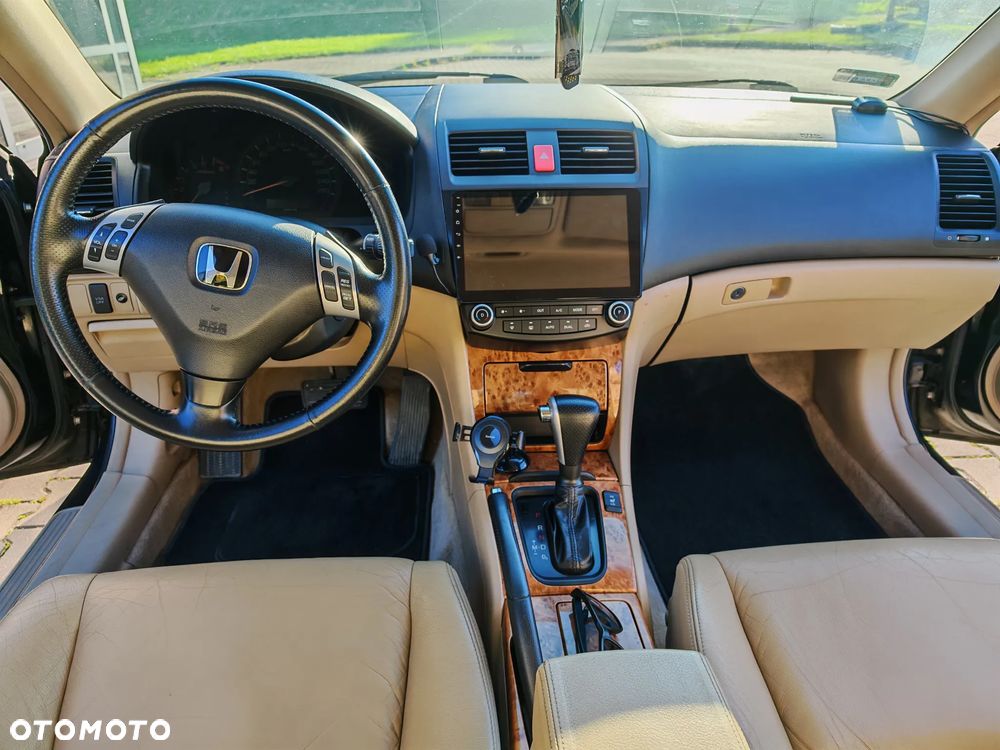 Honda Accord 2.4 Executive - 13
