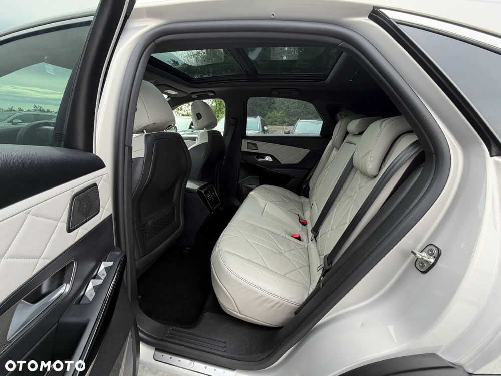 DS Automobiles DS 7 Crossback 1.6 E-Tense 4x4 Grand Chic - 30