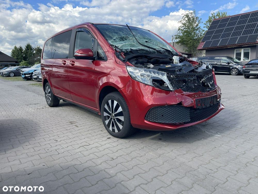 Mercedes-Benz Klasa V 250 d kompakt 4Matic 9G-TRONIC Avantgarde - 2