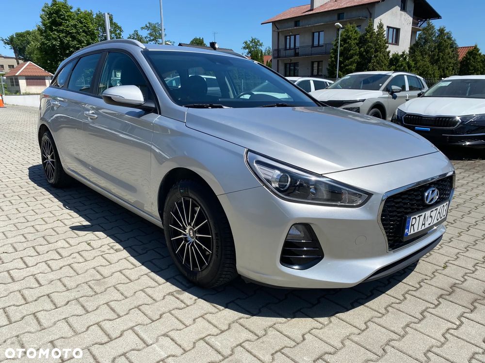 Hyundai i30 1.4 Comfort - 5