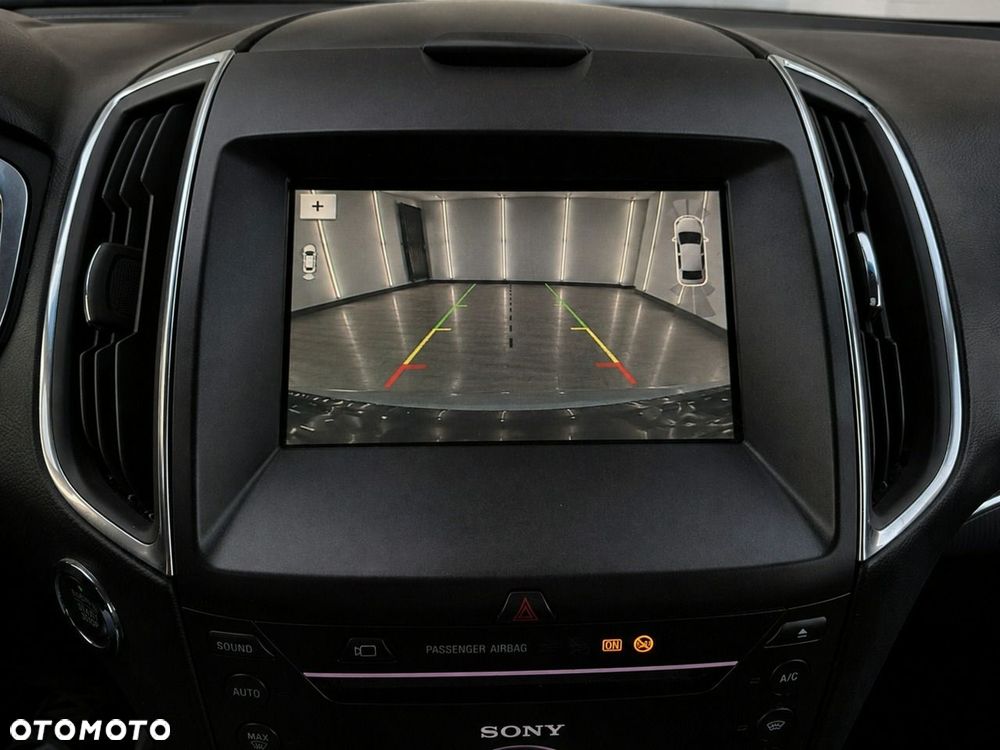 Ford Edge - 16