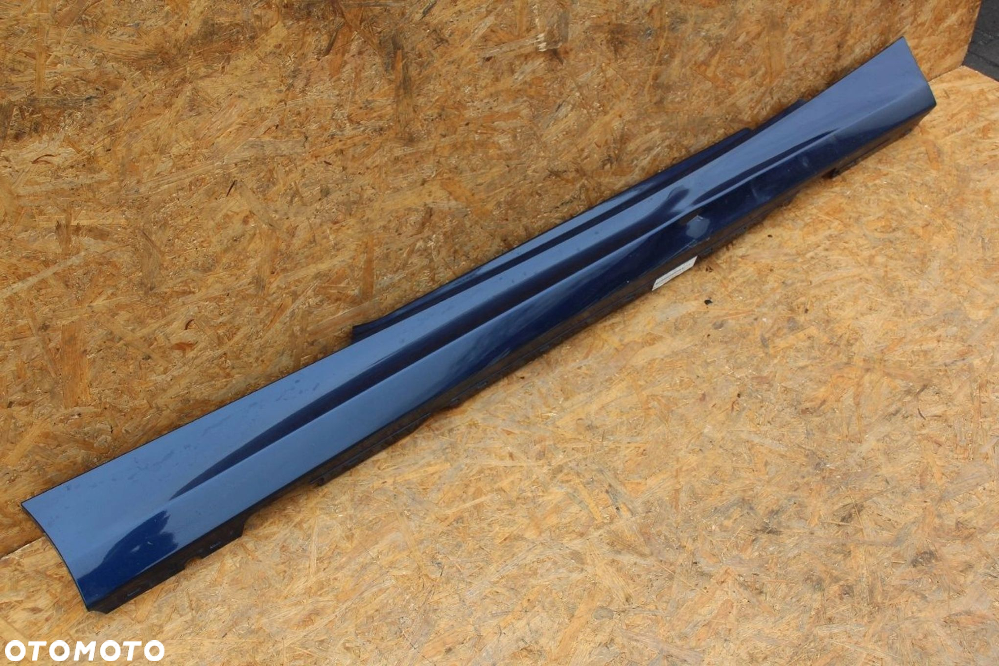 Nakładka progowa progu BMW 1 e82 e88 e81 TIEFSEEBLAU A76 PRAWA - 2