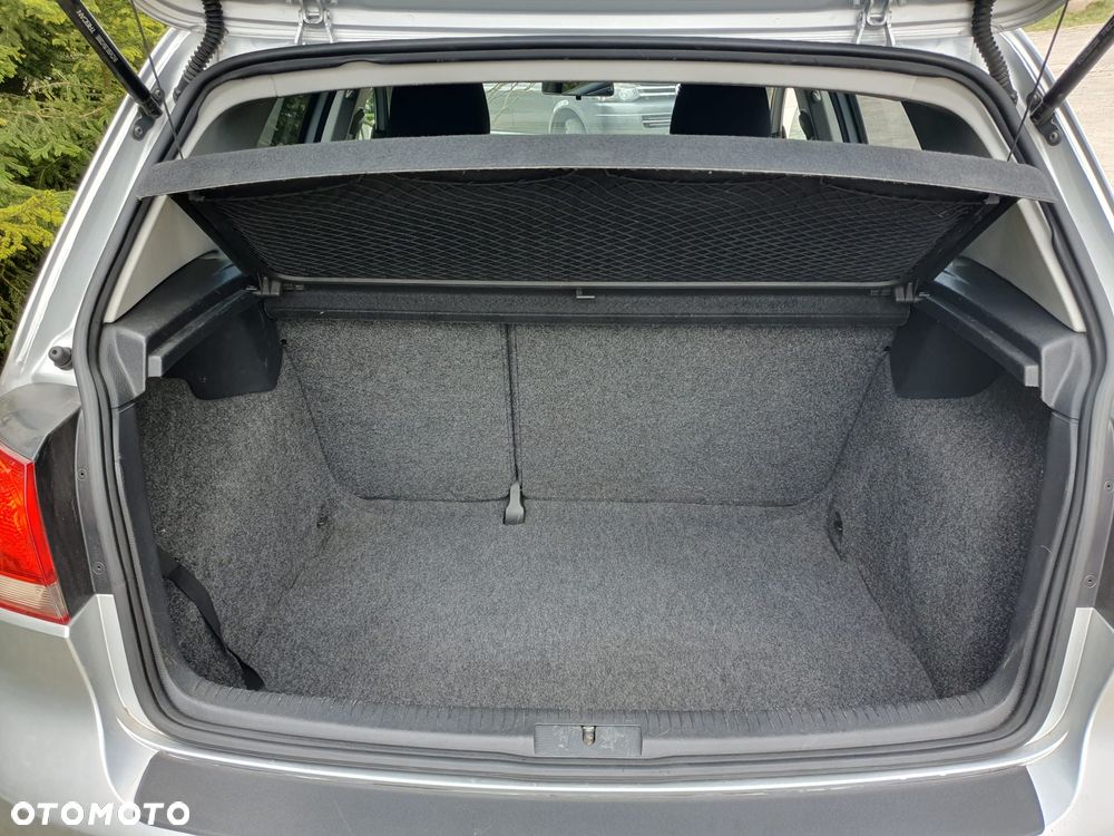 Volkswagen Golf 1.6 Comfortline - 17