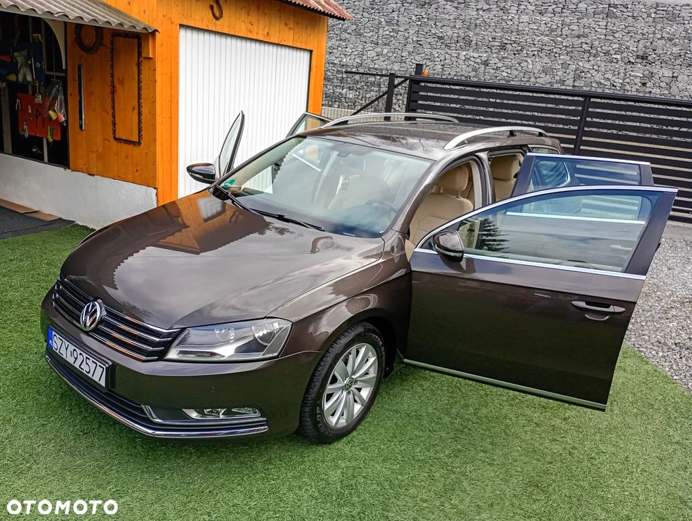 Volkswagen Passat 2.0 TDI Comfortline - 10