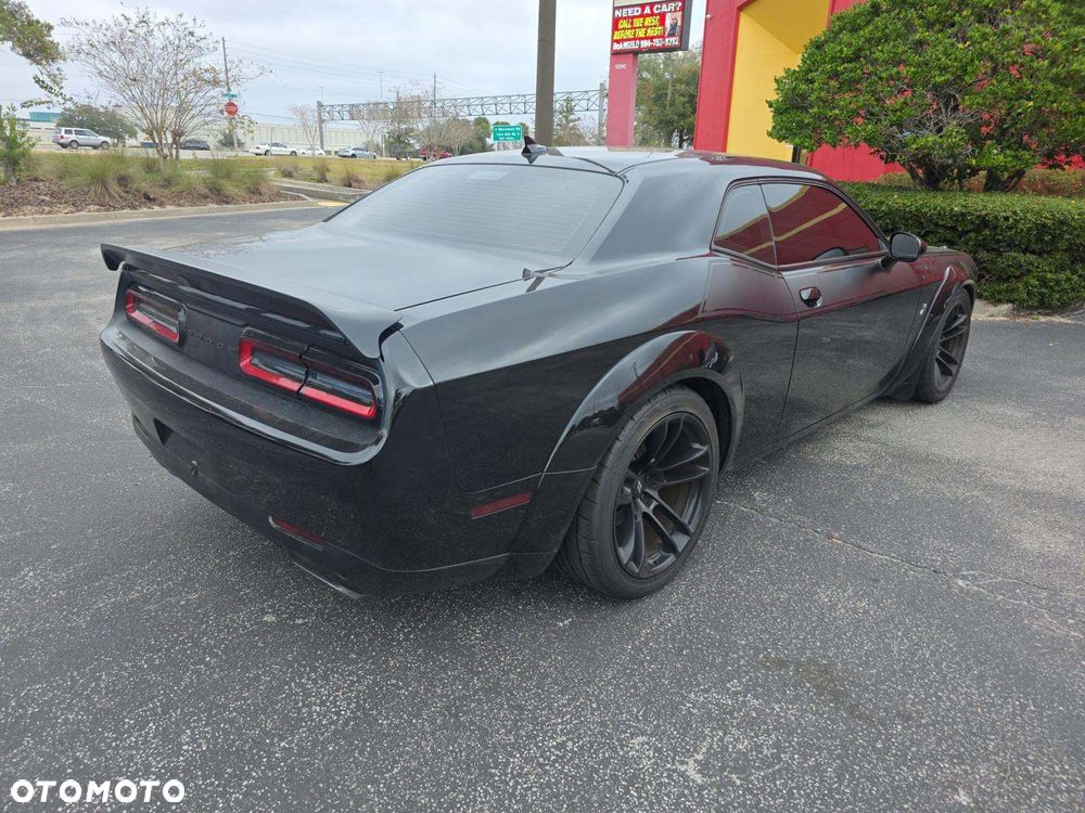 Dodge Challenger 6.4 Scat PackWidebody - 3