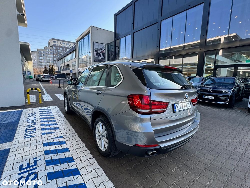 BMW X5 xDrive25d - 23