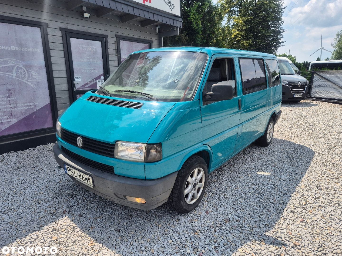 Volkswagen Multivan - 1