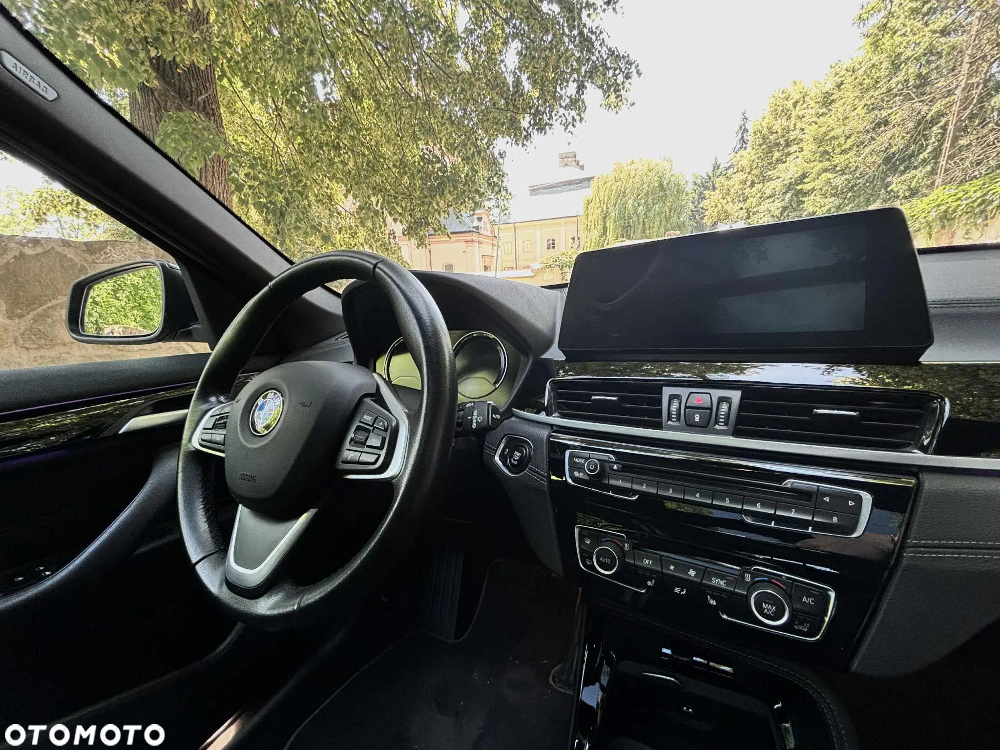 BMW X1 xDrive20i - 21