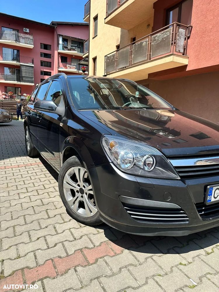 Opel Astra 1.9 CDTI DPF - 1