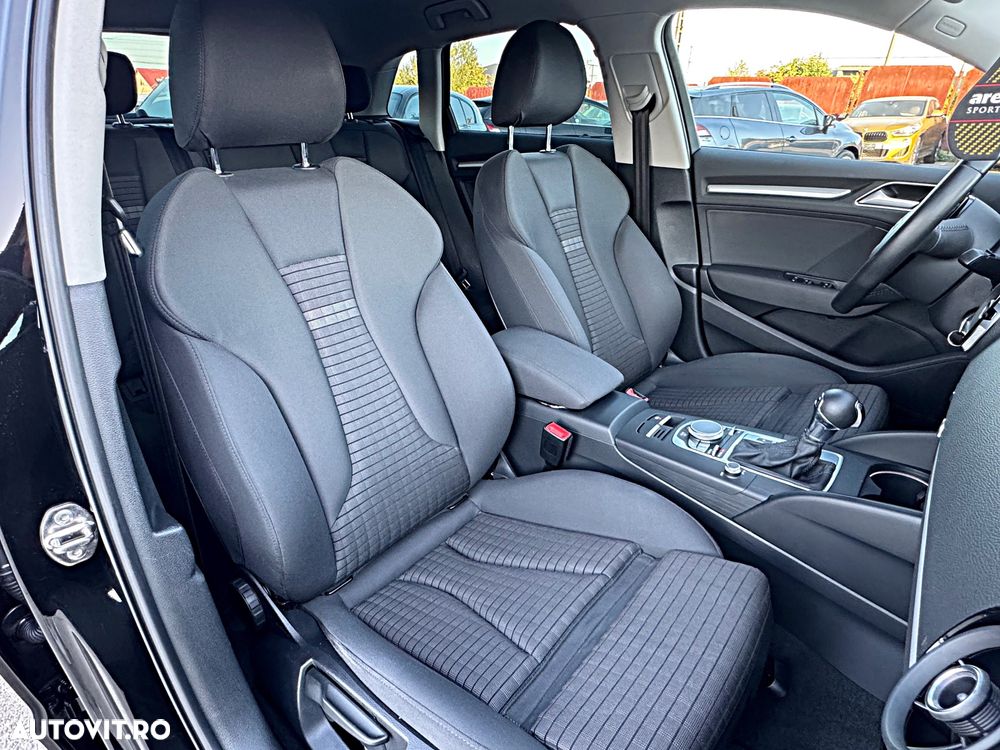 Audi A3 2.0 TDI Sportback S tronic S line Sportpaket - 20