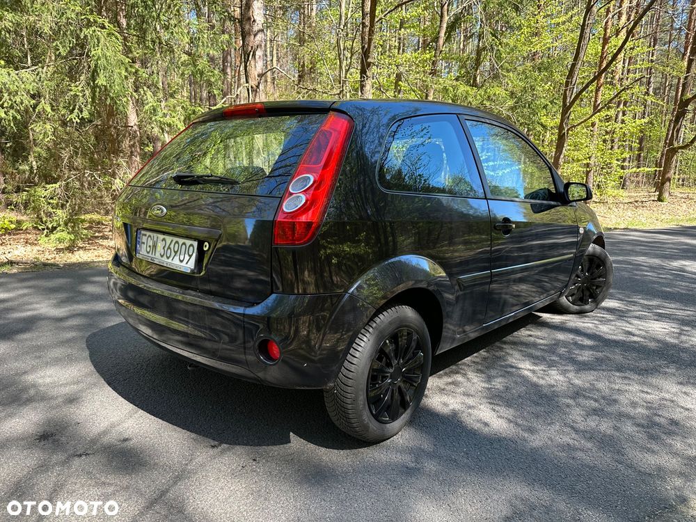 Ford Fiesta 1.3 - 3