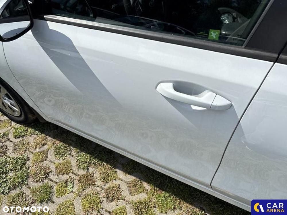 Kia Ceed - 30