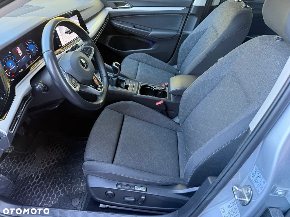 Volkswagen Golf 1.5 TSI EVO Style - 15