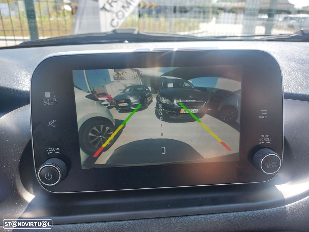 Fiat Tipo 1.3 M-Jet Lounge Tech J17 - 16