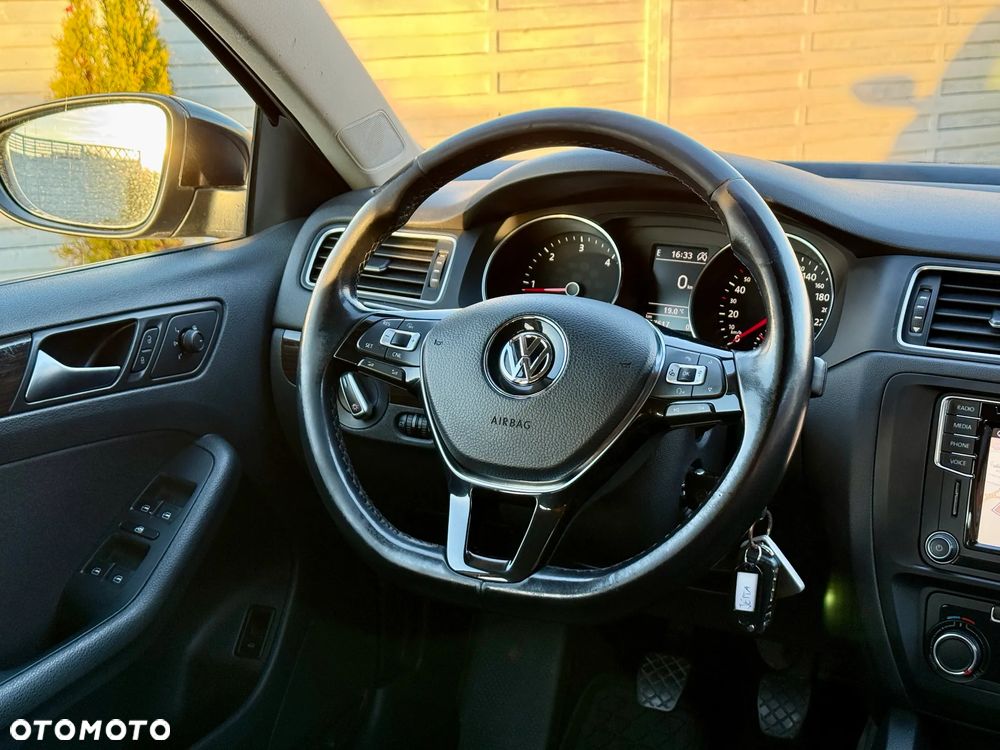 Volkswagen Jetta 2.0 TDI DPF BMT Comfortline - 7