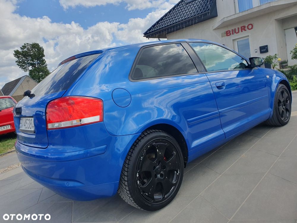 Audi A3 Sportback - 2