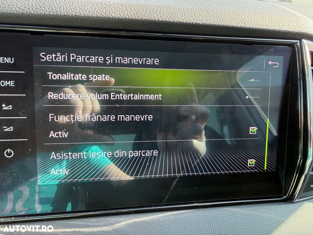 Skoda Karoq 2.0 TDI SCR 4x4 DSG Style - 36