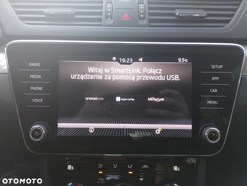 Skoda Superb 1.5 TSI ACT Active DSG - 22