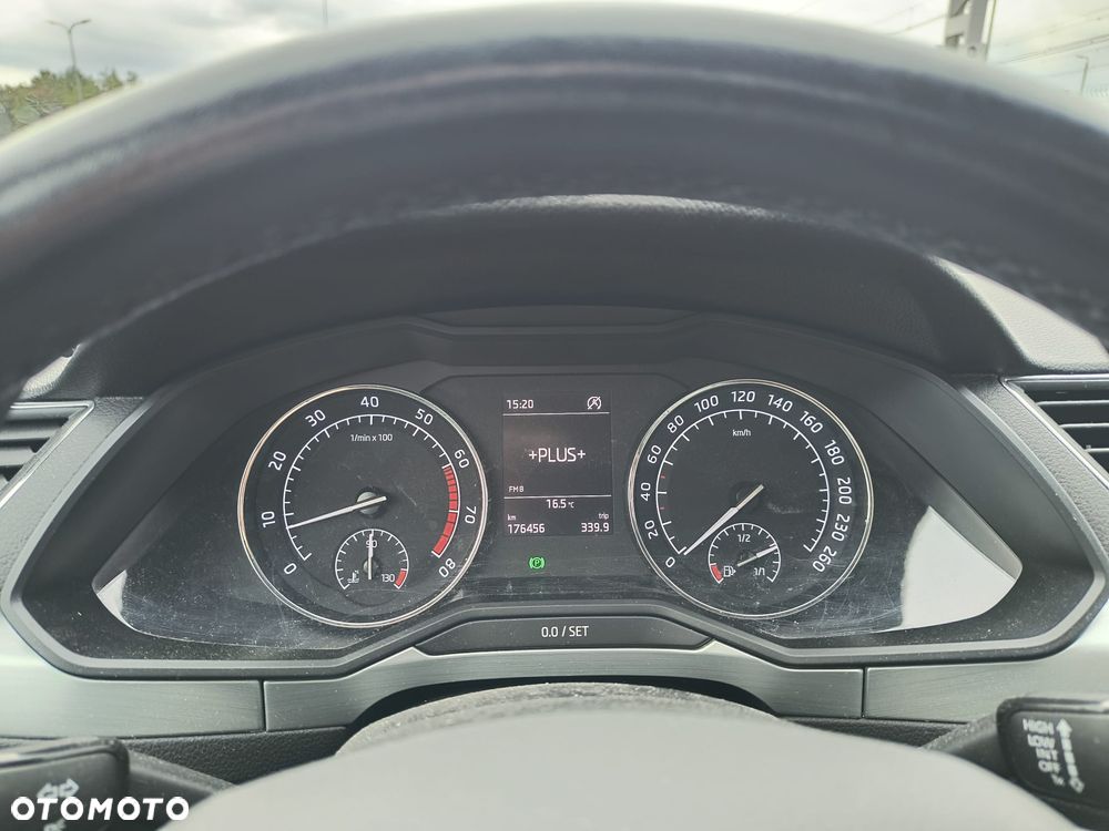 Skoda Superb - 14