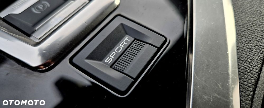 Peugeot 3008 BlueHDi 130 Stop & Start EAT8 Allure - 31