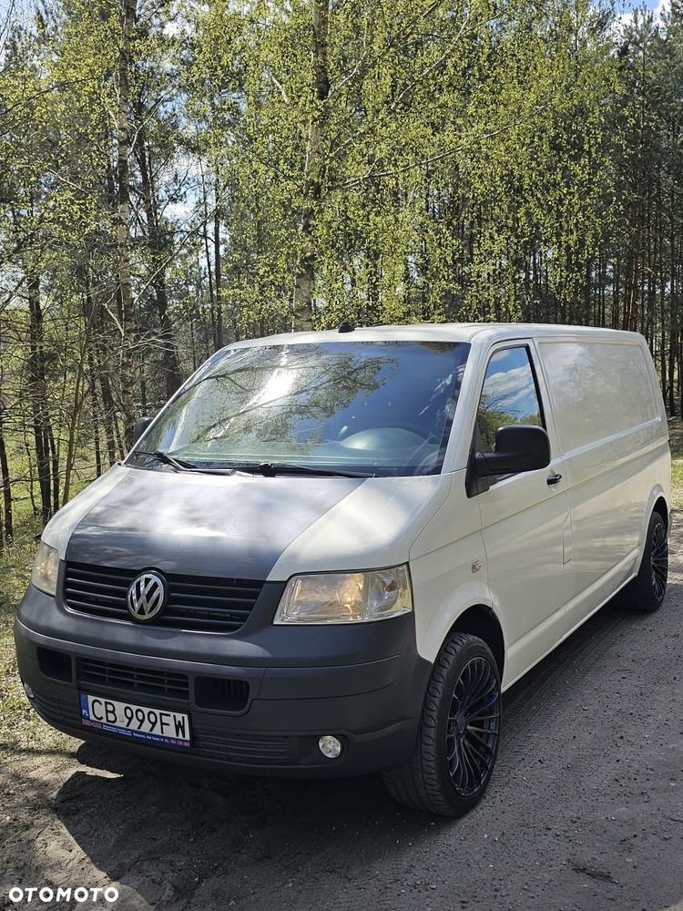Volkswagen Transporter - 1