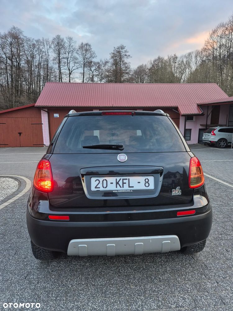 Fiat Sedici 1.6 16V 4x2 Emotion - 17