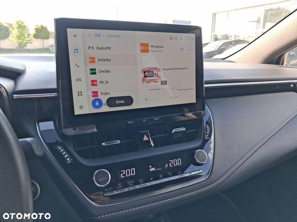 Toyota Corolla 1.8 Hybrid Comfort - 22