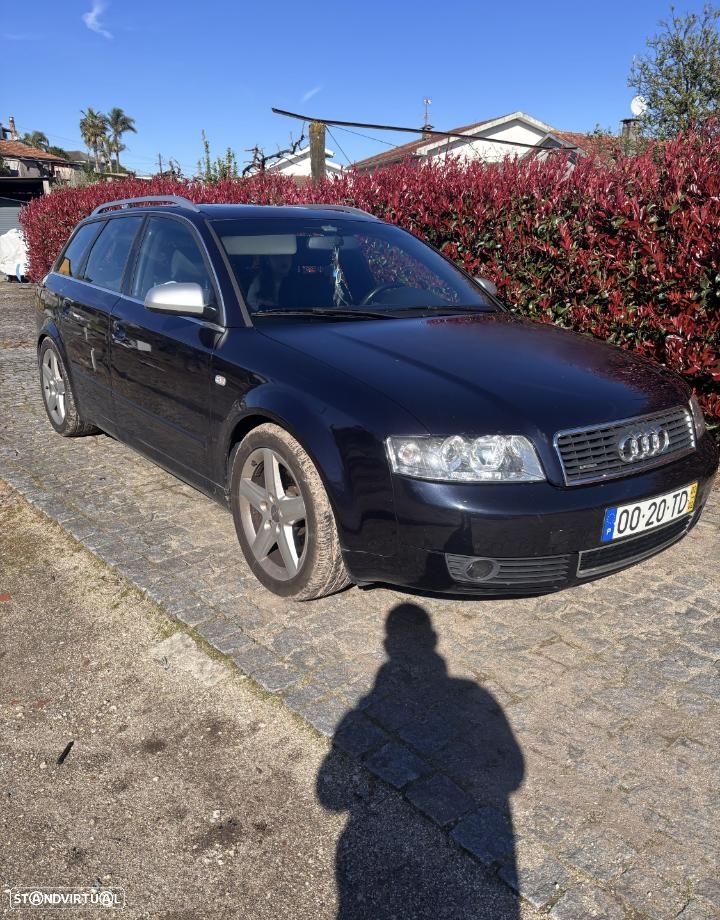 Audi A4 Avant 2.5 TDI quattro - 2
