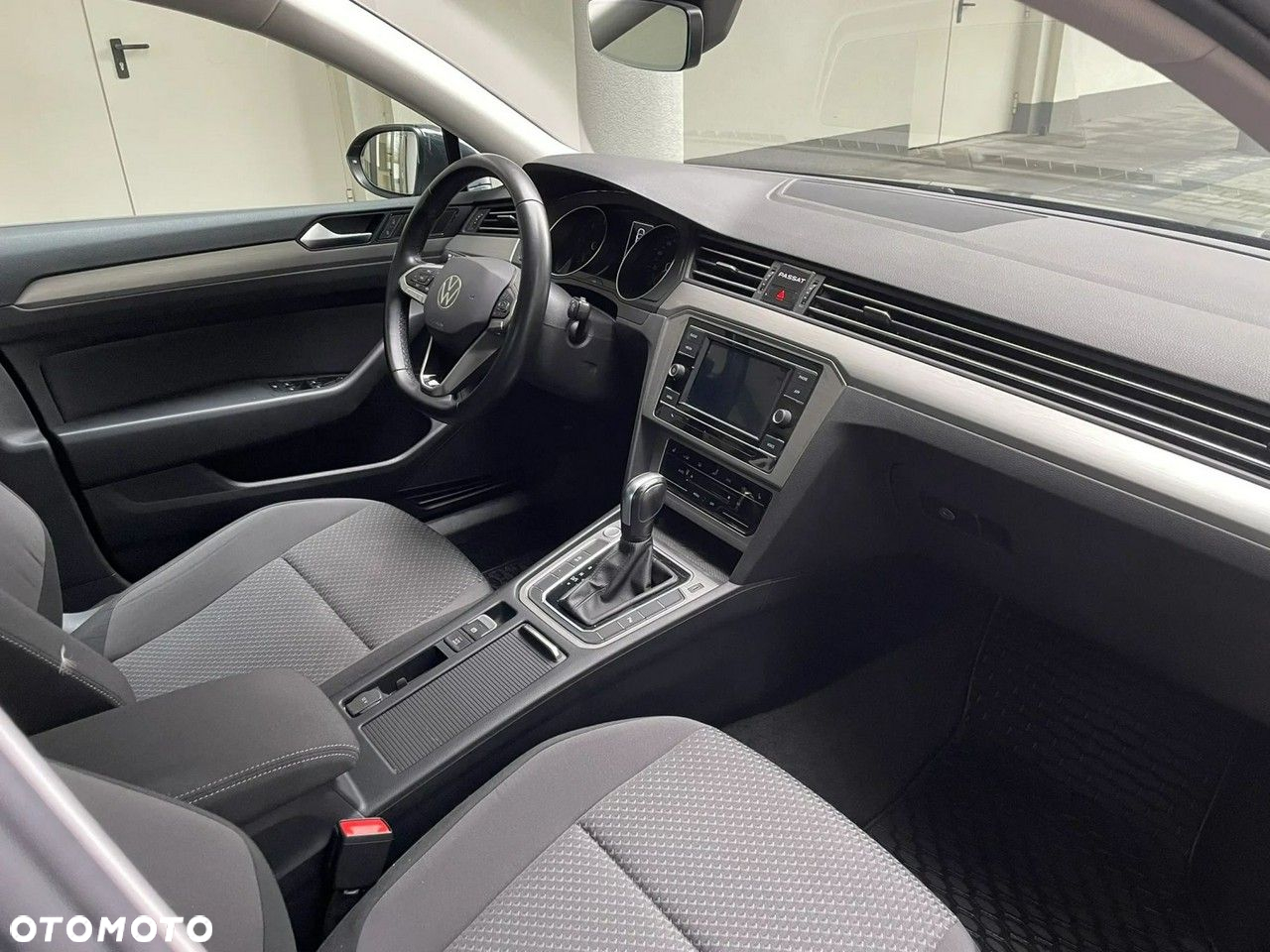 Volkswagen Passat 2.0 TDI EVO Essence DSG - 13